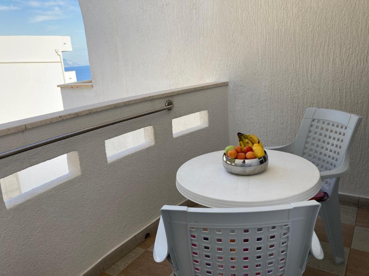 Sunrise Apartments And Studio Apartments 1 ロクヴァ・ロゴズニツァ エクステリア 写真